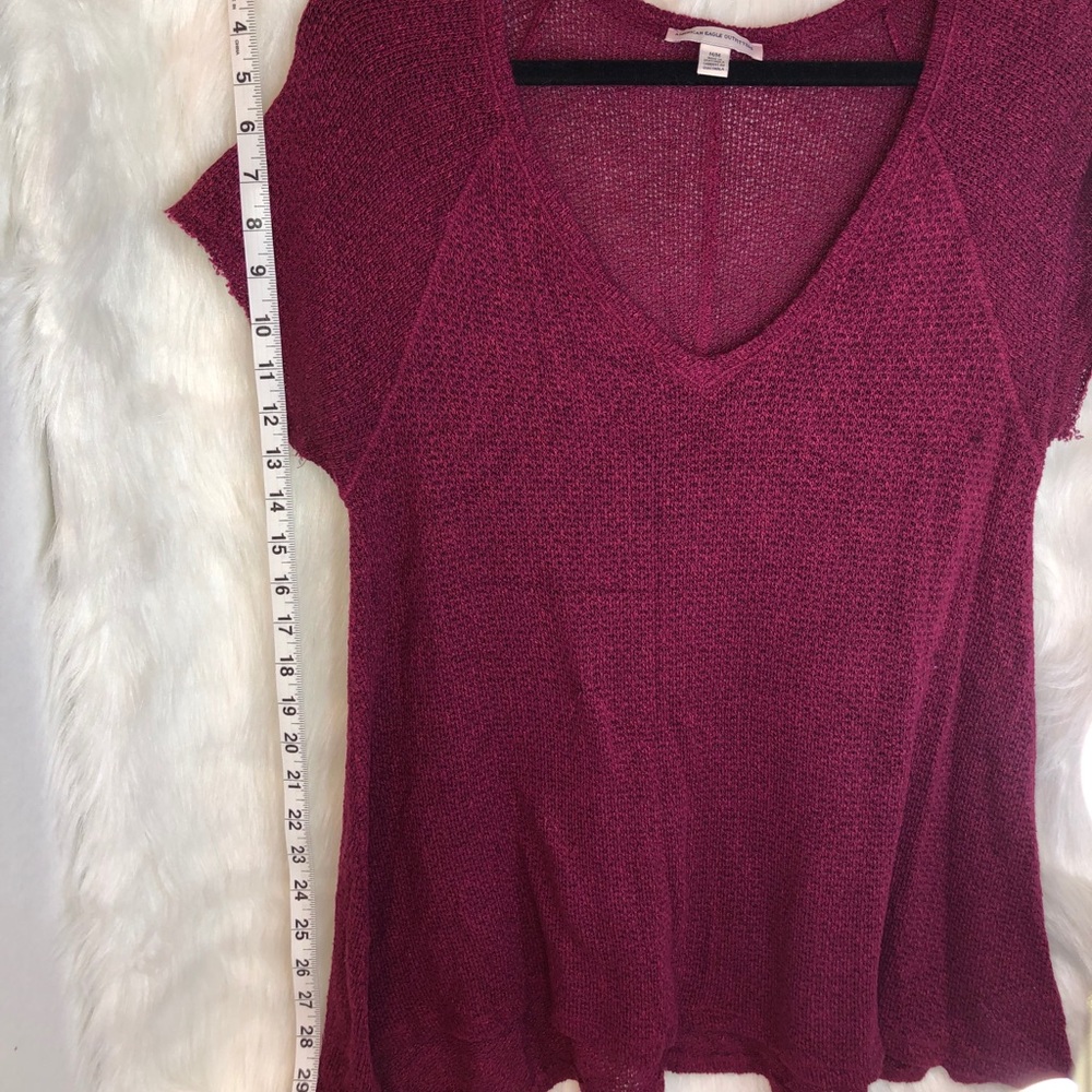 American Eagle Knit Red V Neck Short Sleeve T Shirt Size Medium